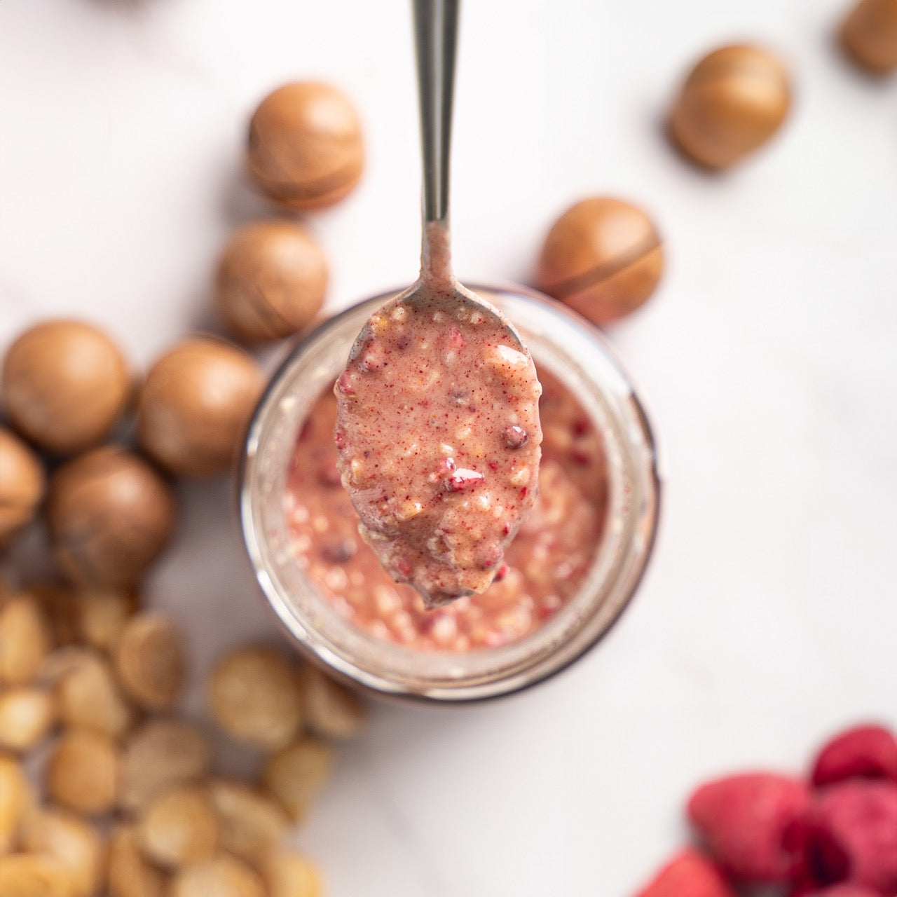 Masło z Orzechów Makadamia z malinami – Macadamia Nut Farm PL